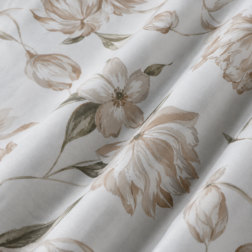 COLCHA HOME Ivory Blossom BOTANICA Collection Bedsheet